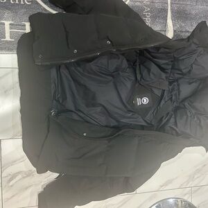 Canada Goose Men's Black Puffer Jacket